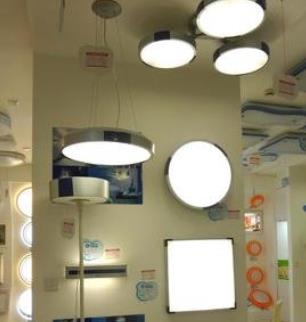 ���Ԫ�����ܷ��z��